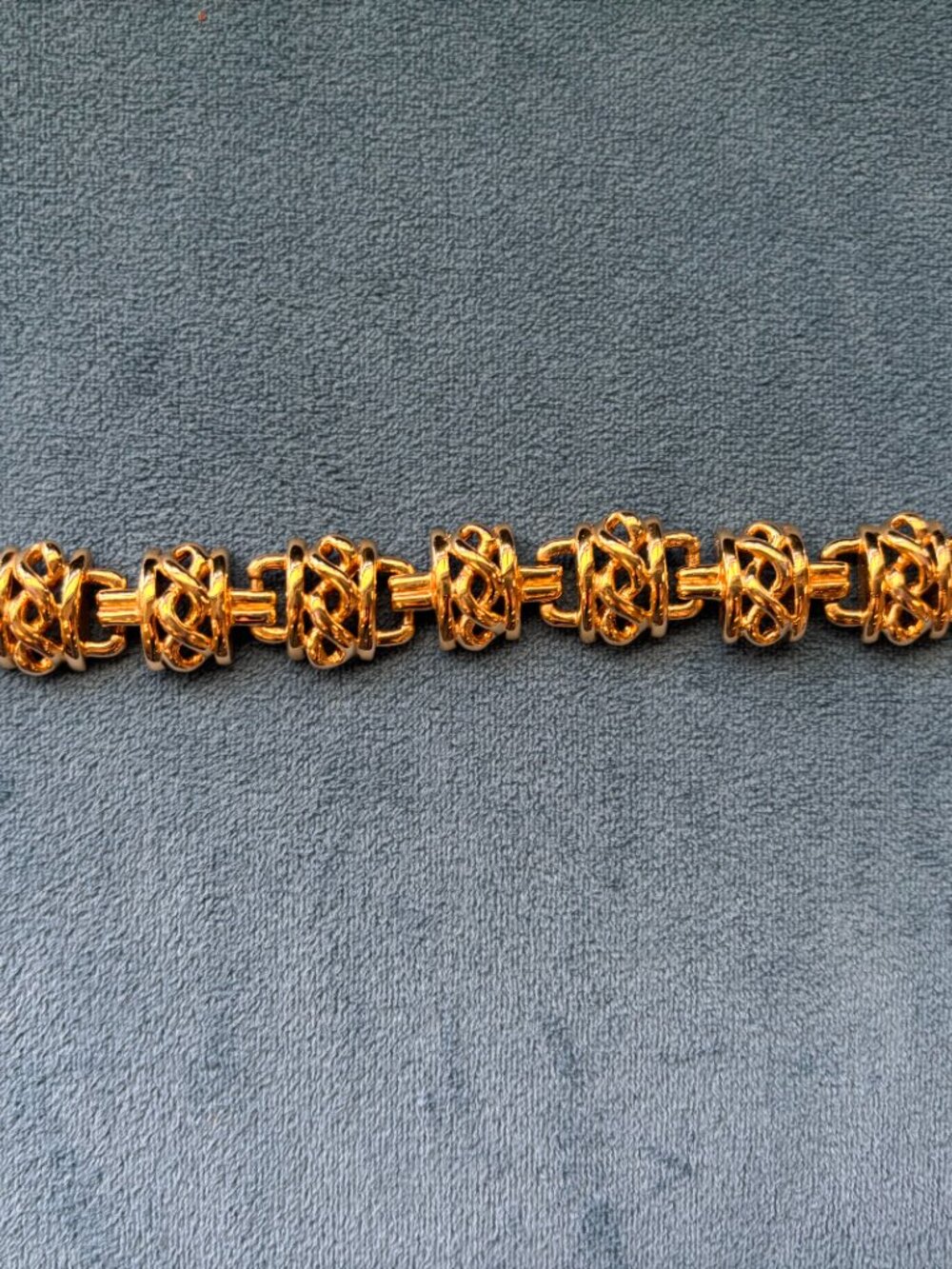 St John Jewelry - Gold-Tone Jewelry Set, One Link Bracelet + Necklace set, and O - Picture 5 of 7